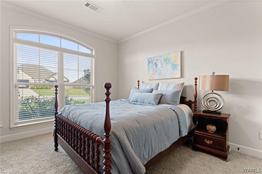 13468 Maple Leaf Circle