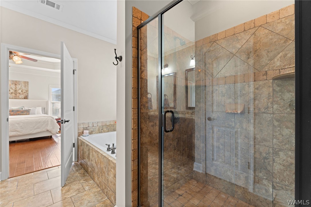 13468 Maple Leaf Circle