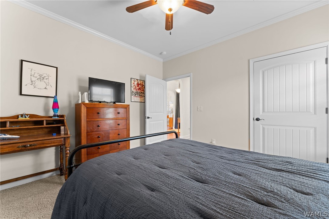 13468 Maple Leaf Circle