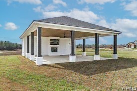 13468 Maple Leaf Circle