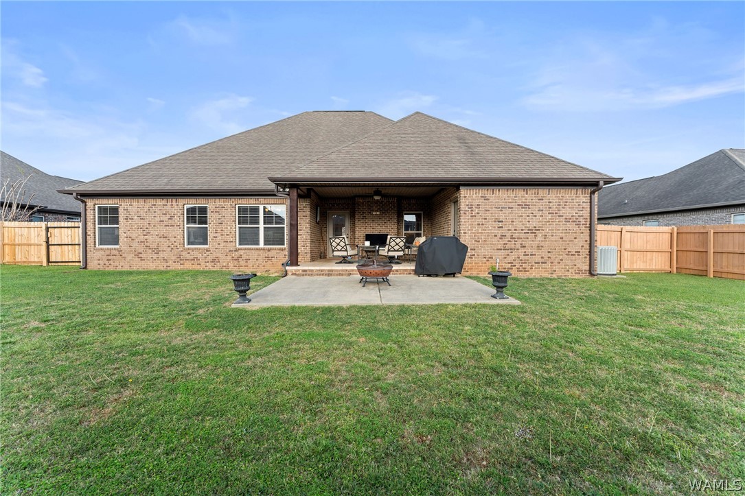 13468 Maple Leaf Circle