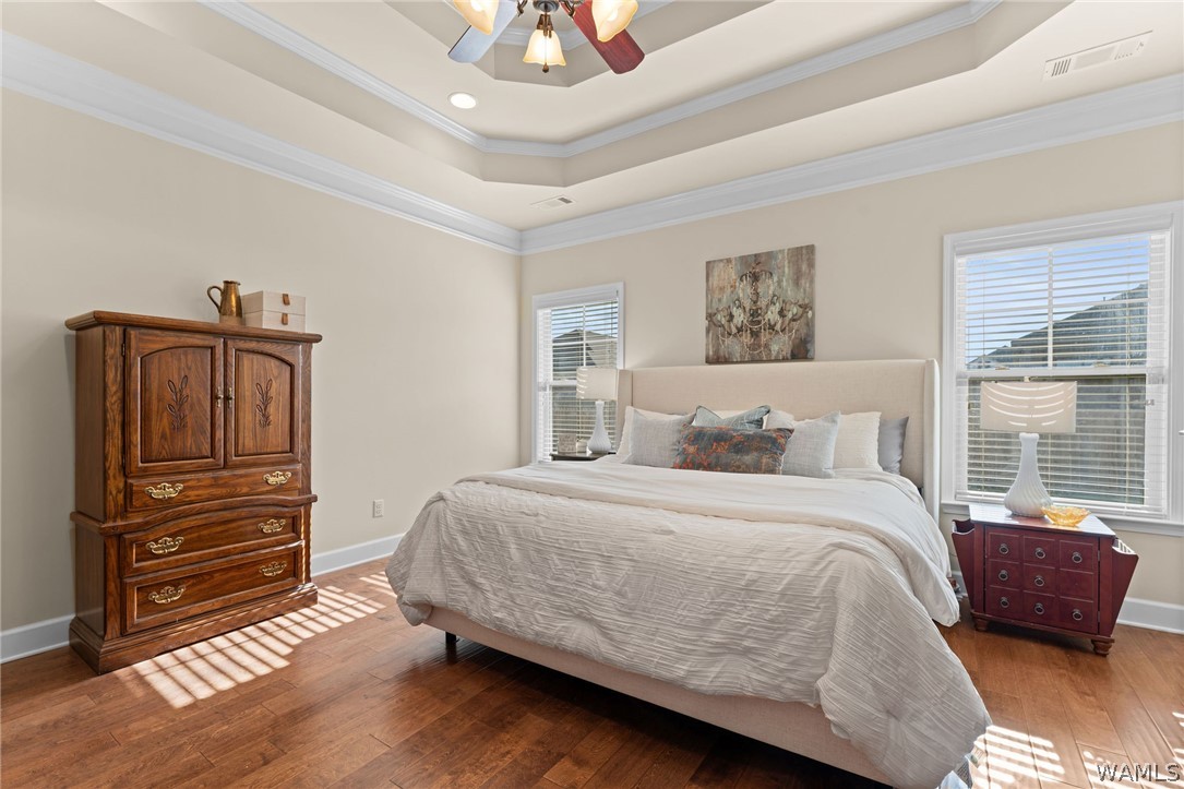 13468 Maple Leaf Circle