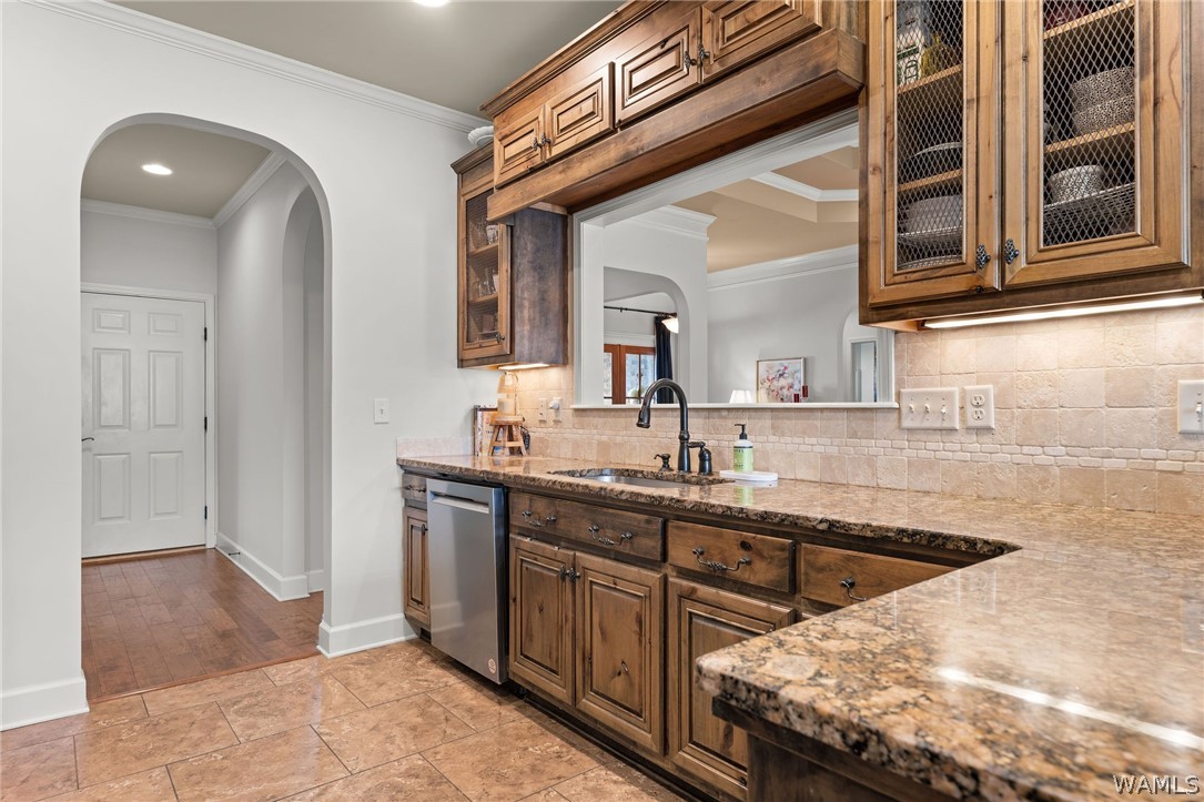 13468 Maple Leaf Circle