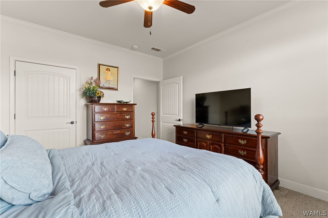 13468 Maple Leaf Circle