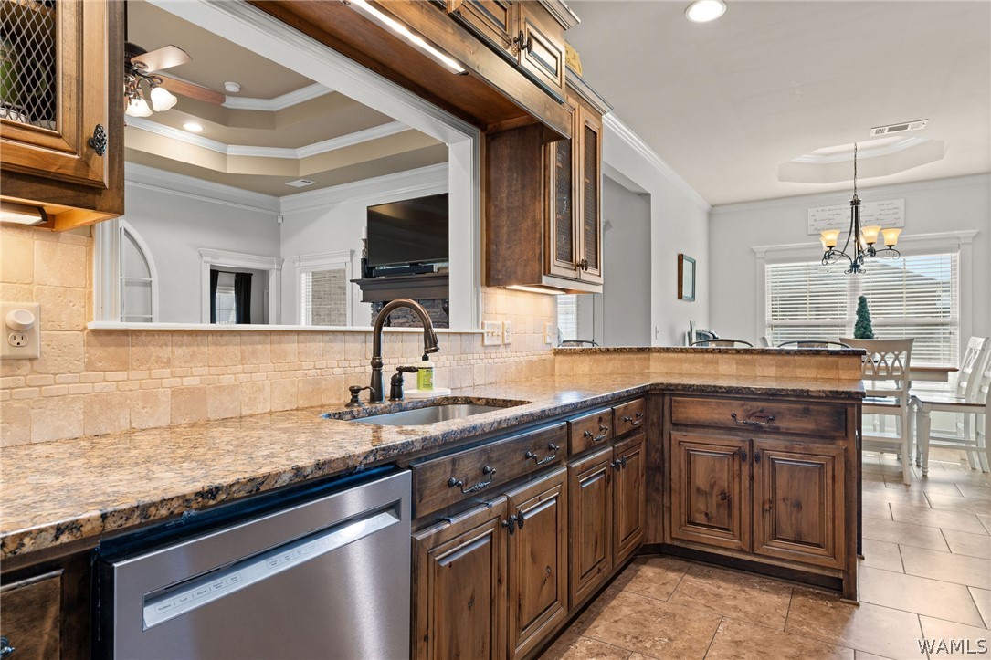 13468 Maple Leaf Circle