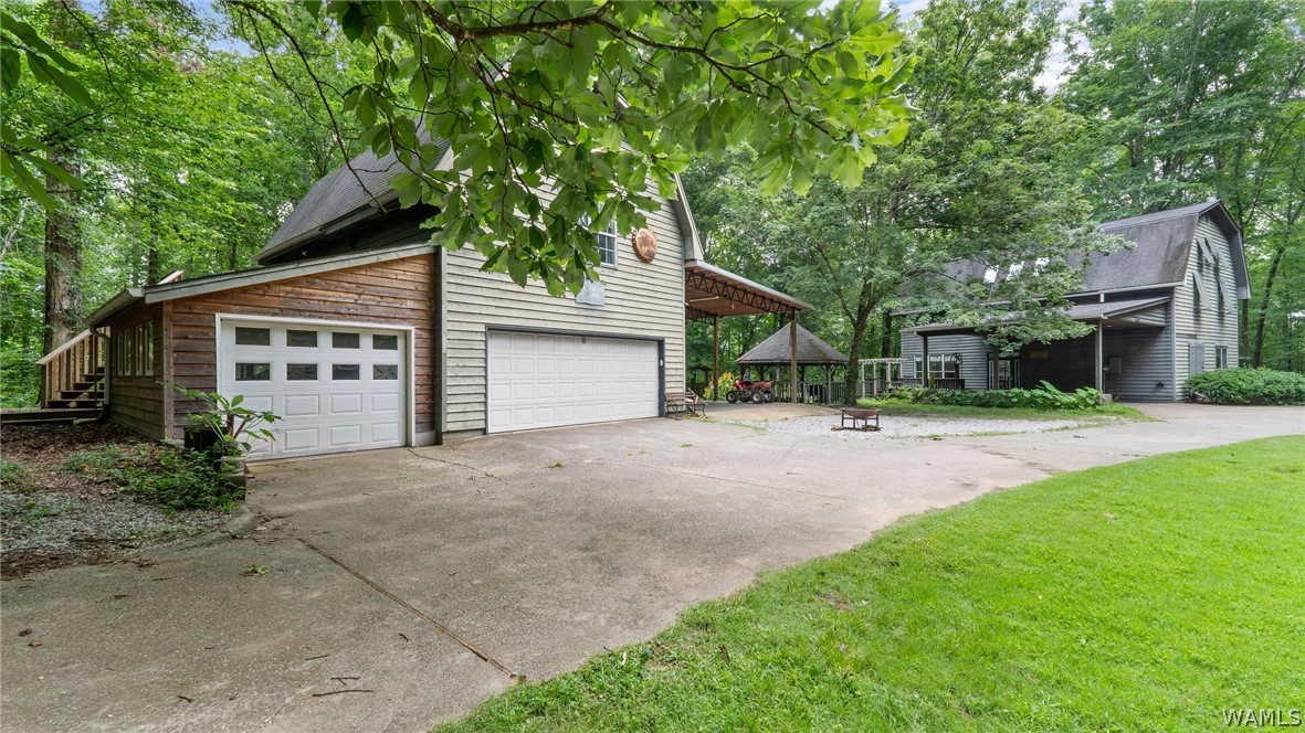 7900 Rainey Lane