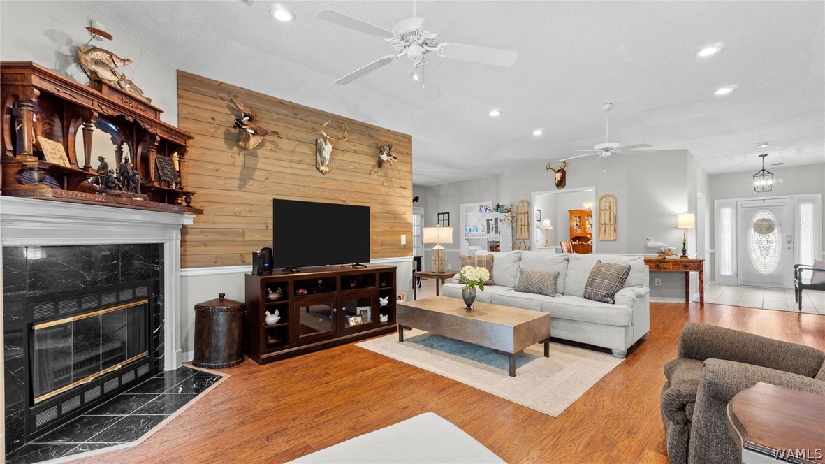 14190 Southland Drive