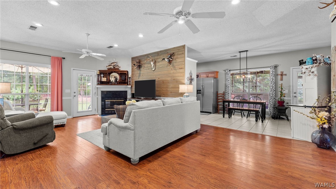 14190 Southland Drive
