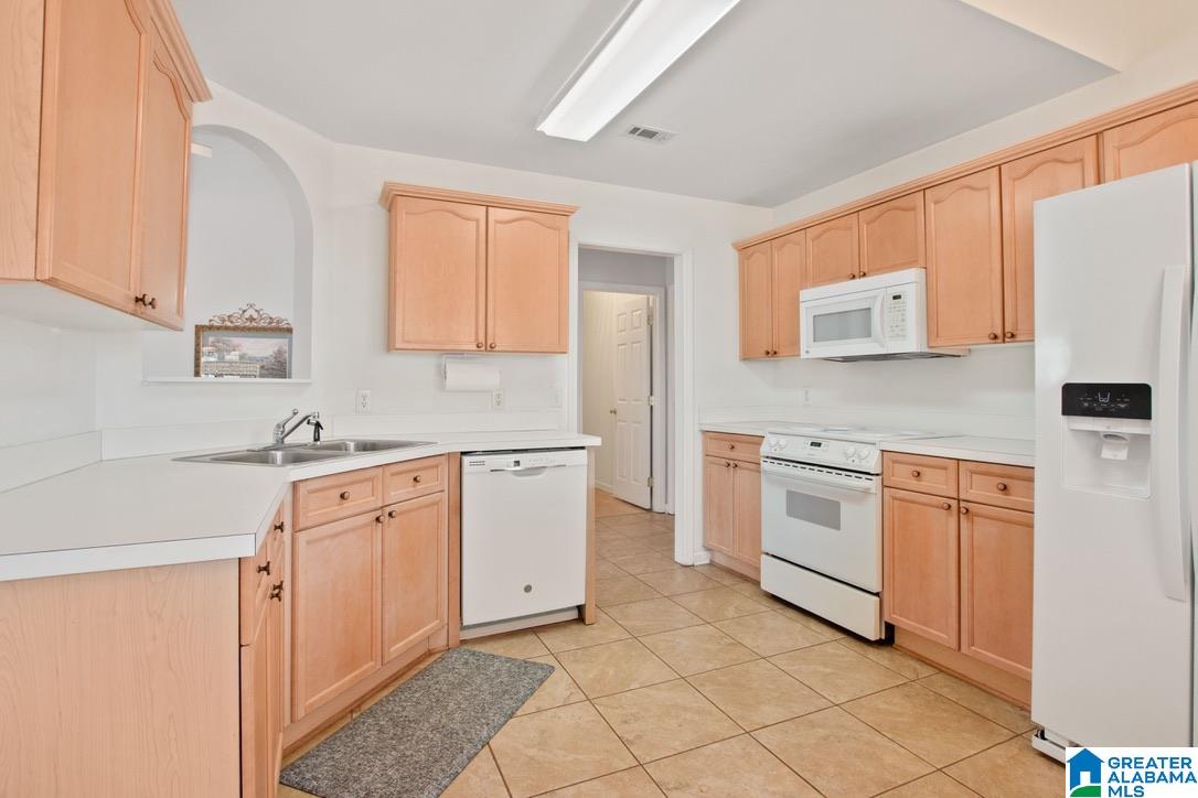 1680 BRADFORD LANE