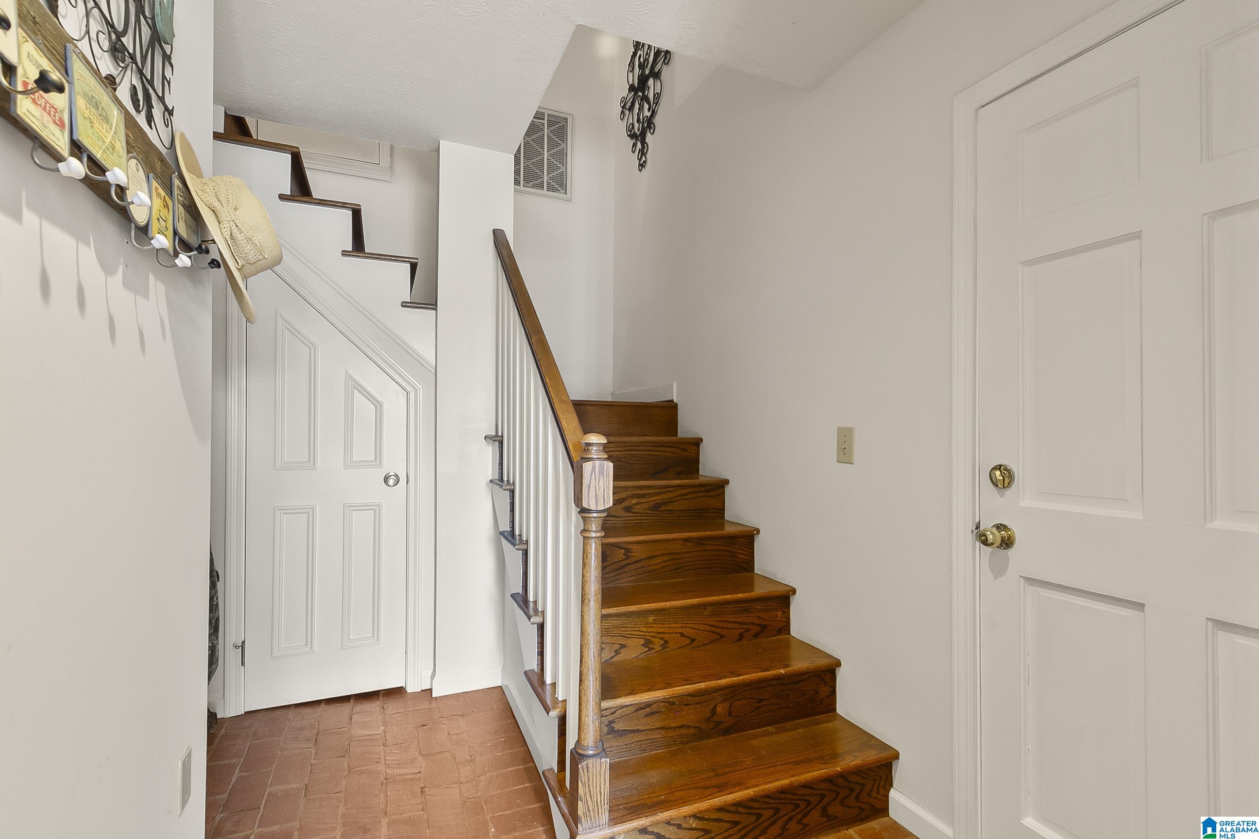 15730 BEACON POINT DRIVE