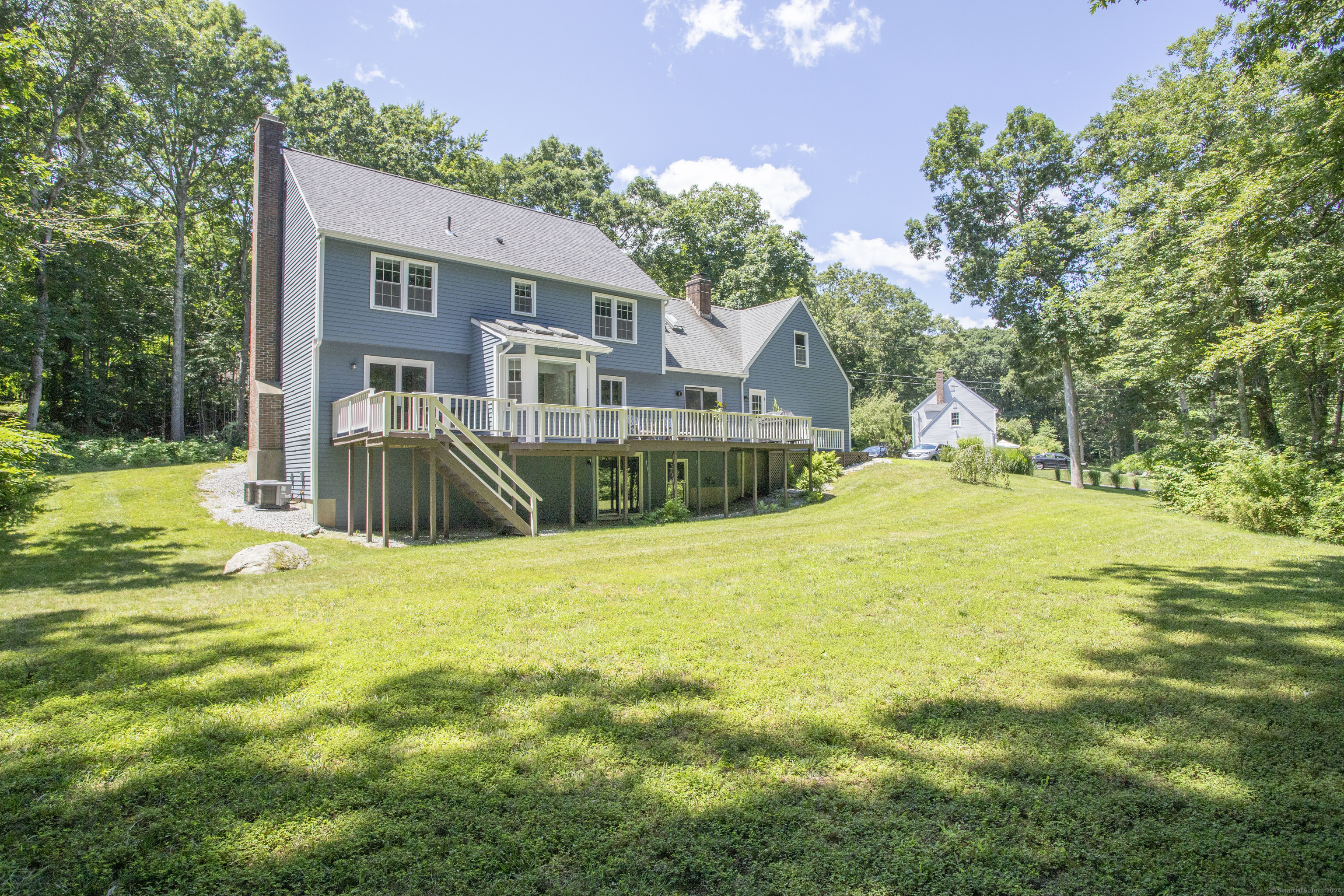 24 Pepperidge Trail