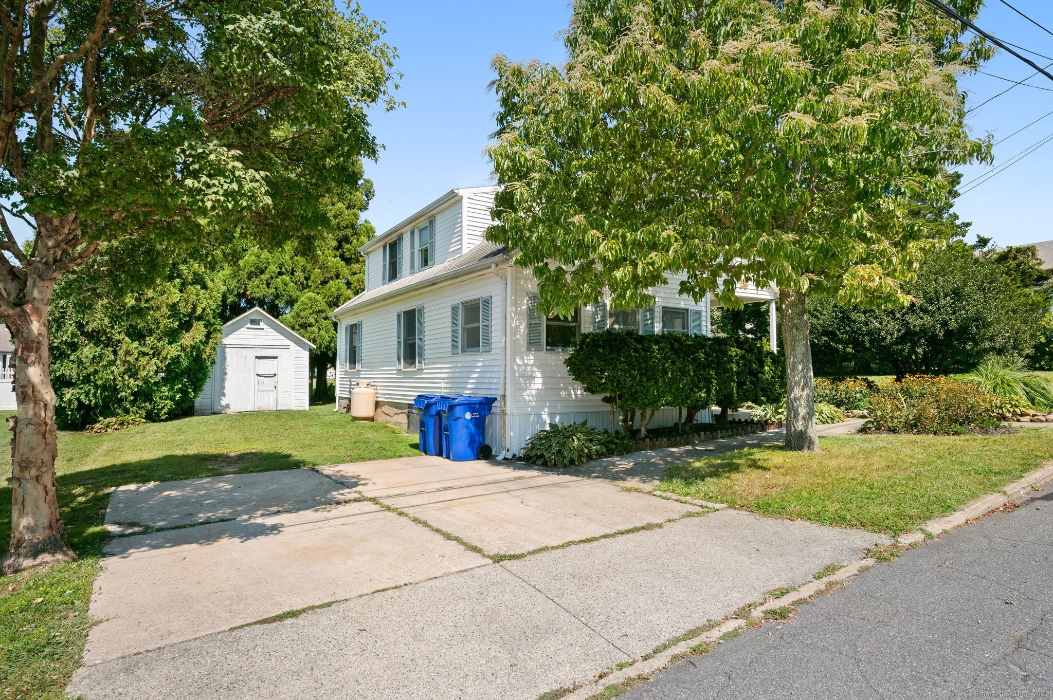 28 4th Avenue