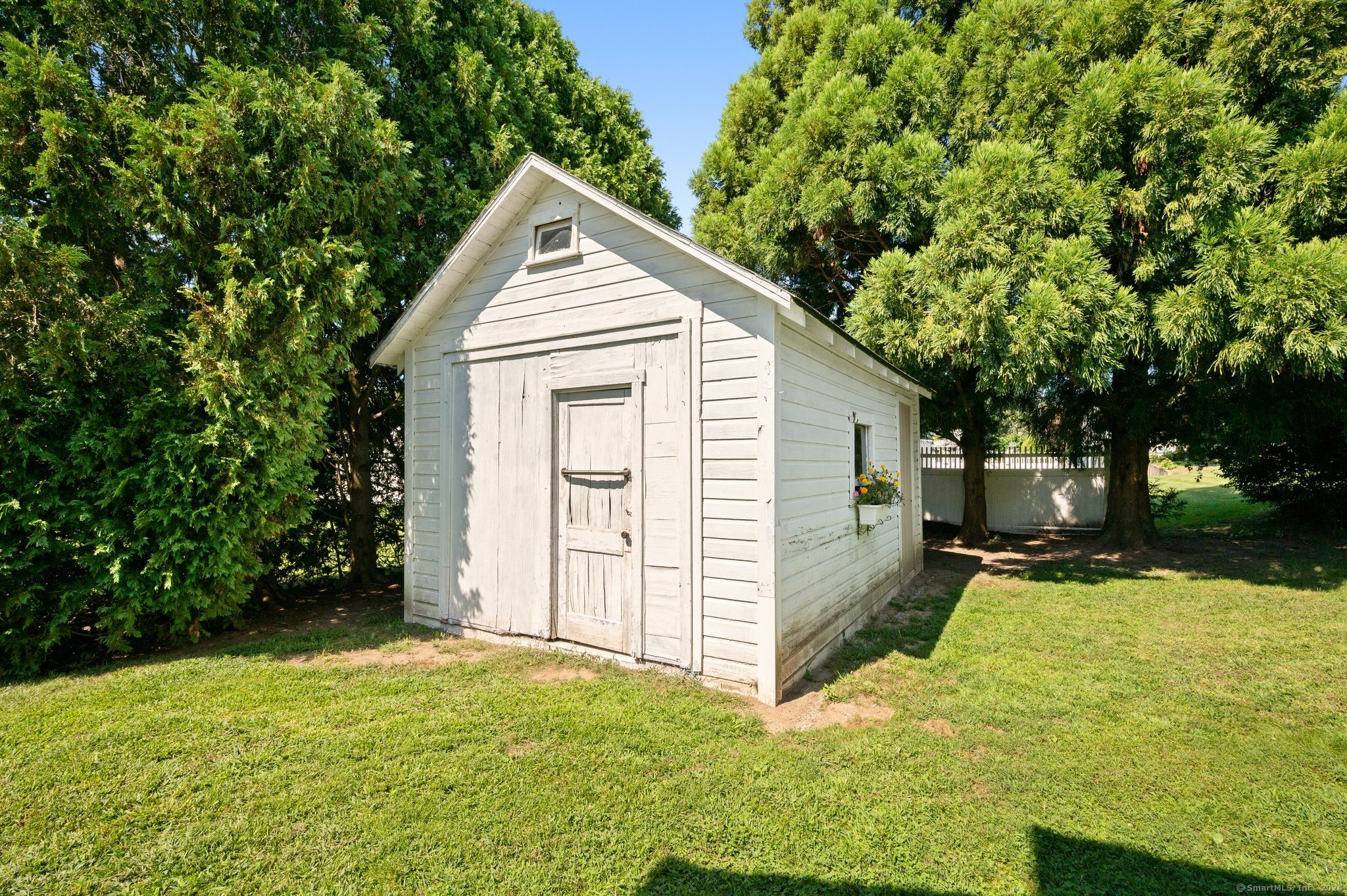 28 4th Avenue