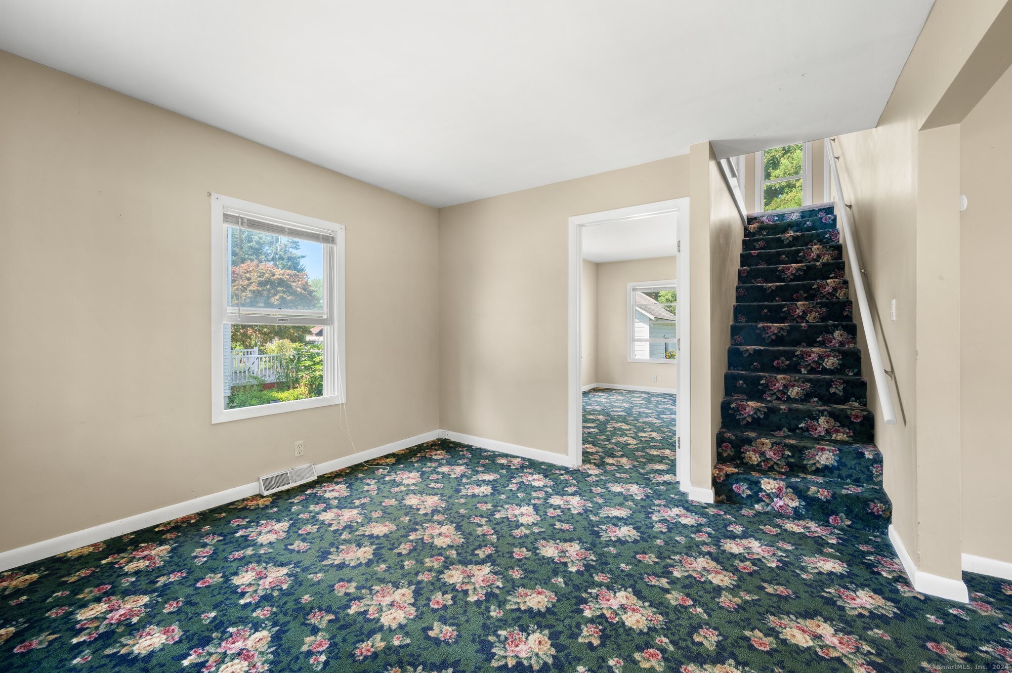 28 4th Avenue