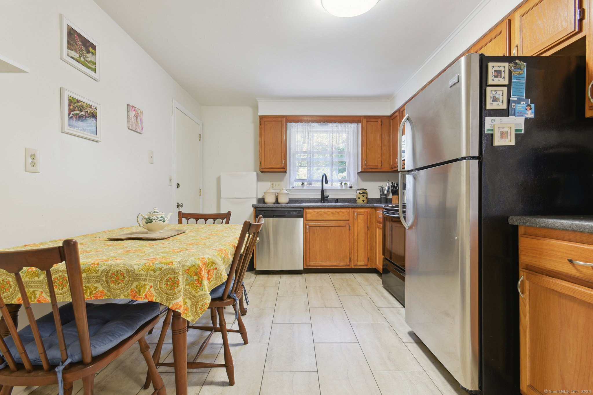 22 College Street, Unit 4