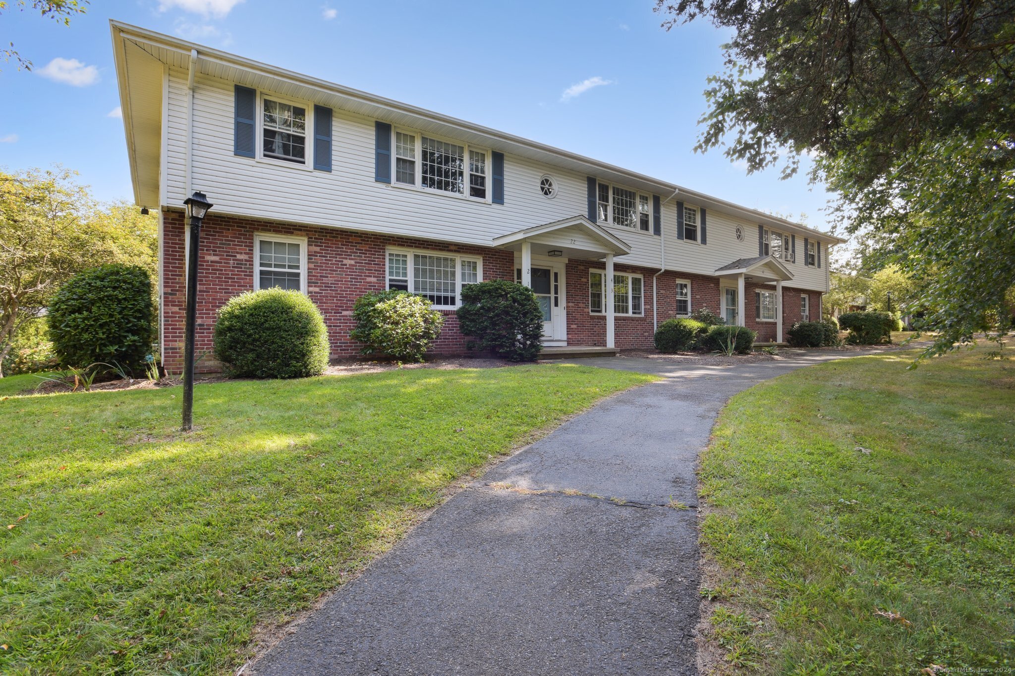 22 College Street, Unit 4