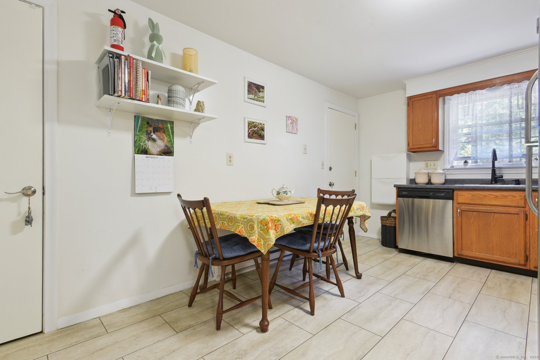 22 College Street, Unit 4