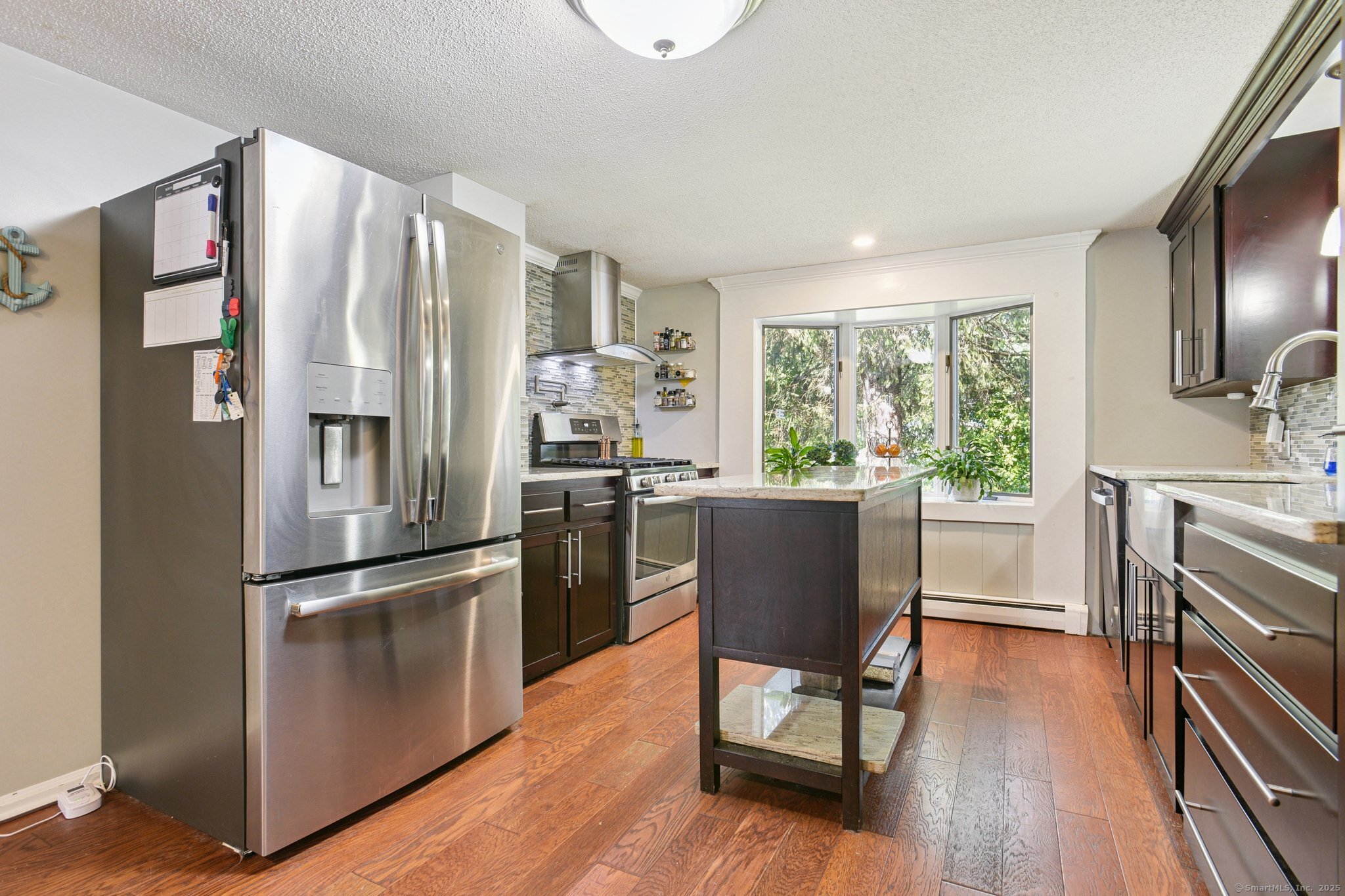 7 Rocky Ledge Drive