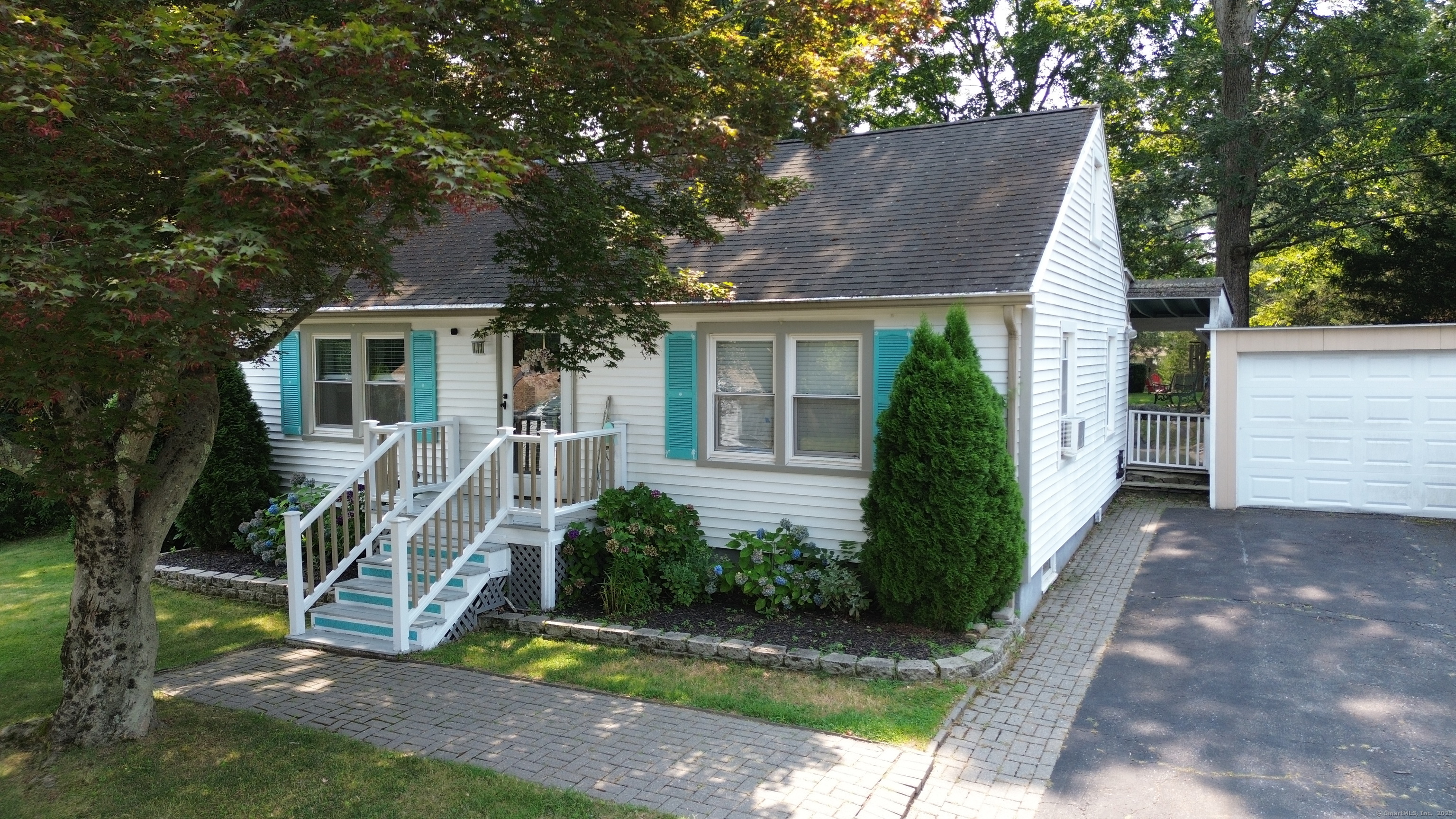 7 Rocky Ledge Drive