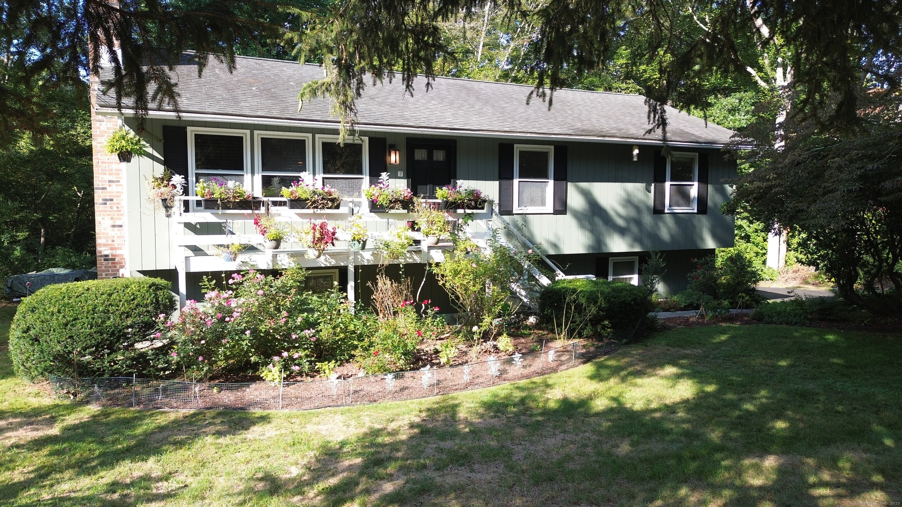 7 Madrina Lane