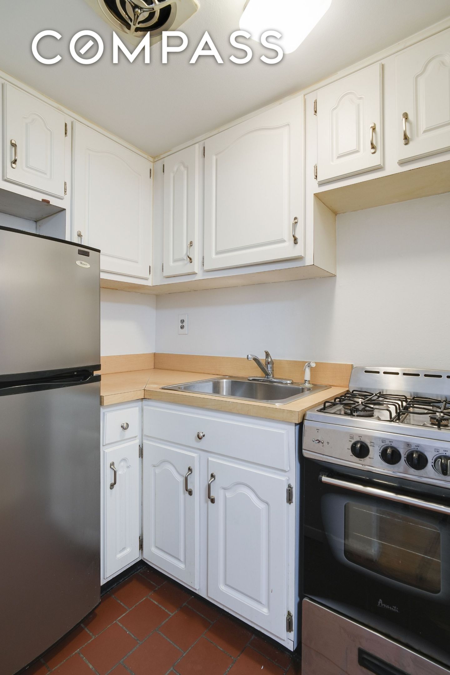 160 E 26th Street 5F