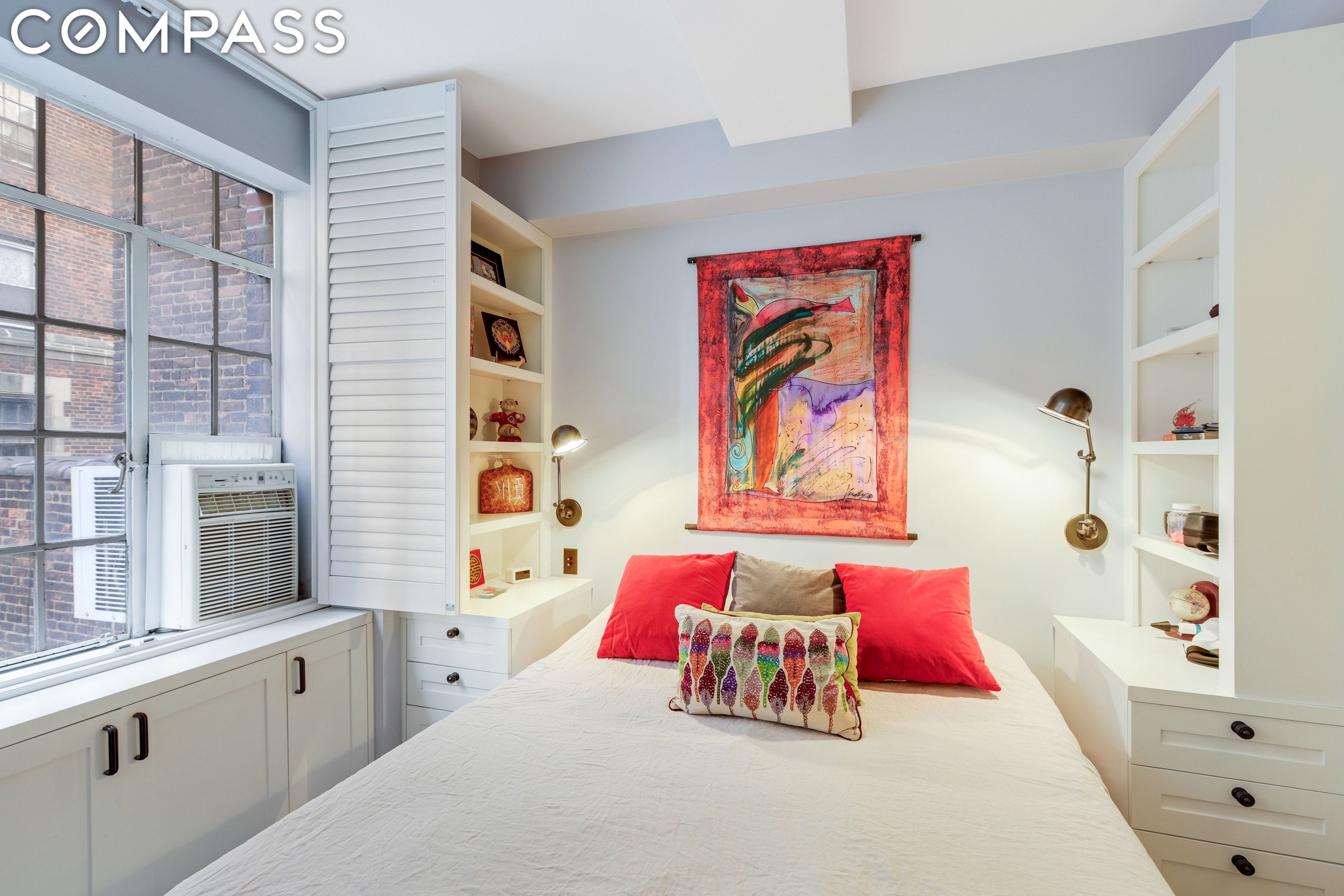 320 E 42nd Street 310