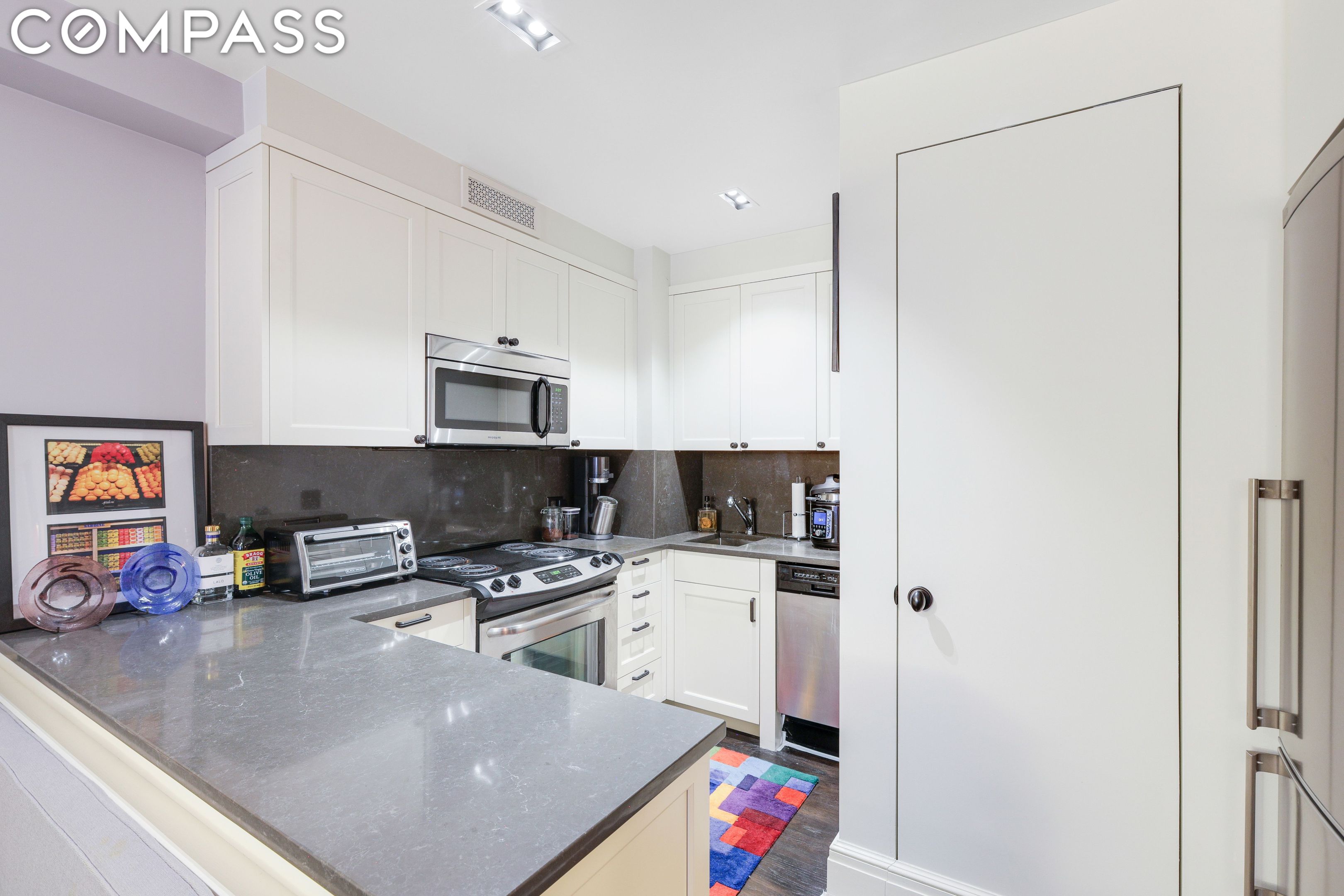 320 E 42nd Street 310