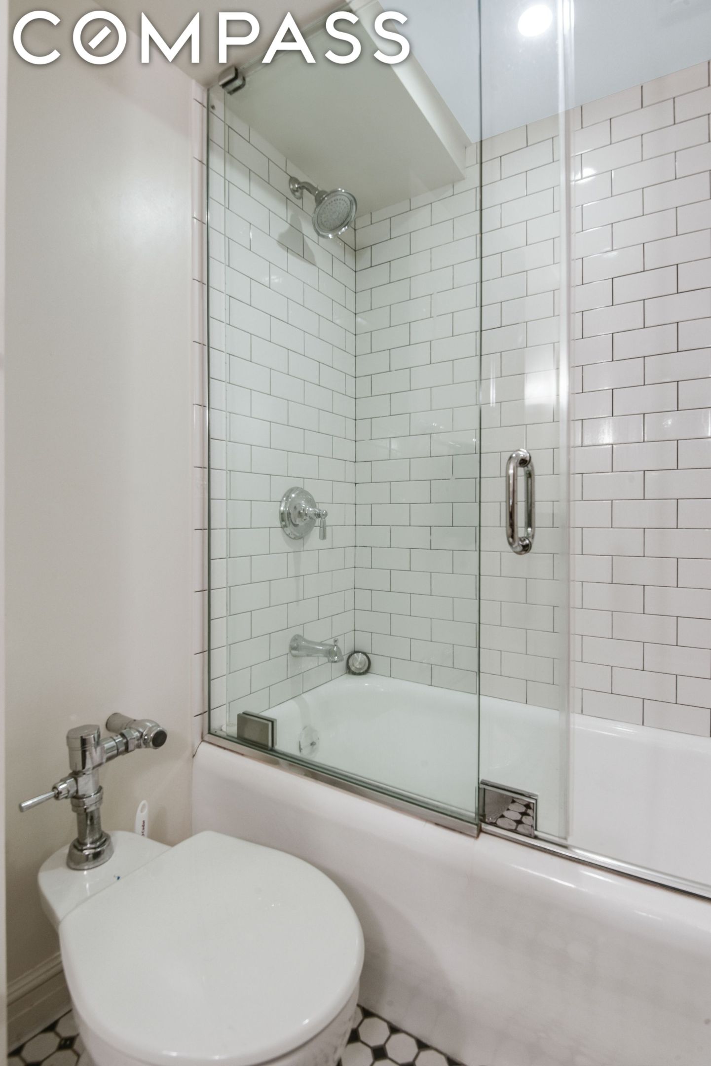 320 E 42nd Street 310