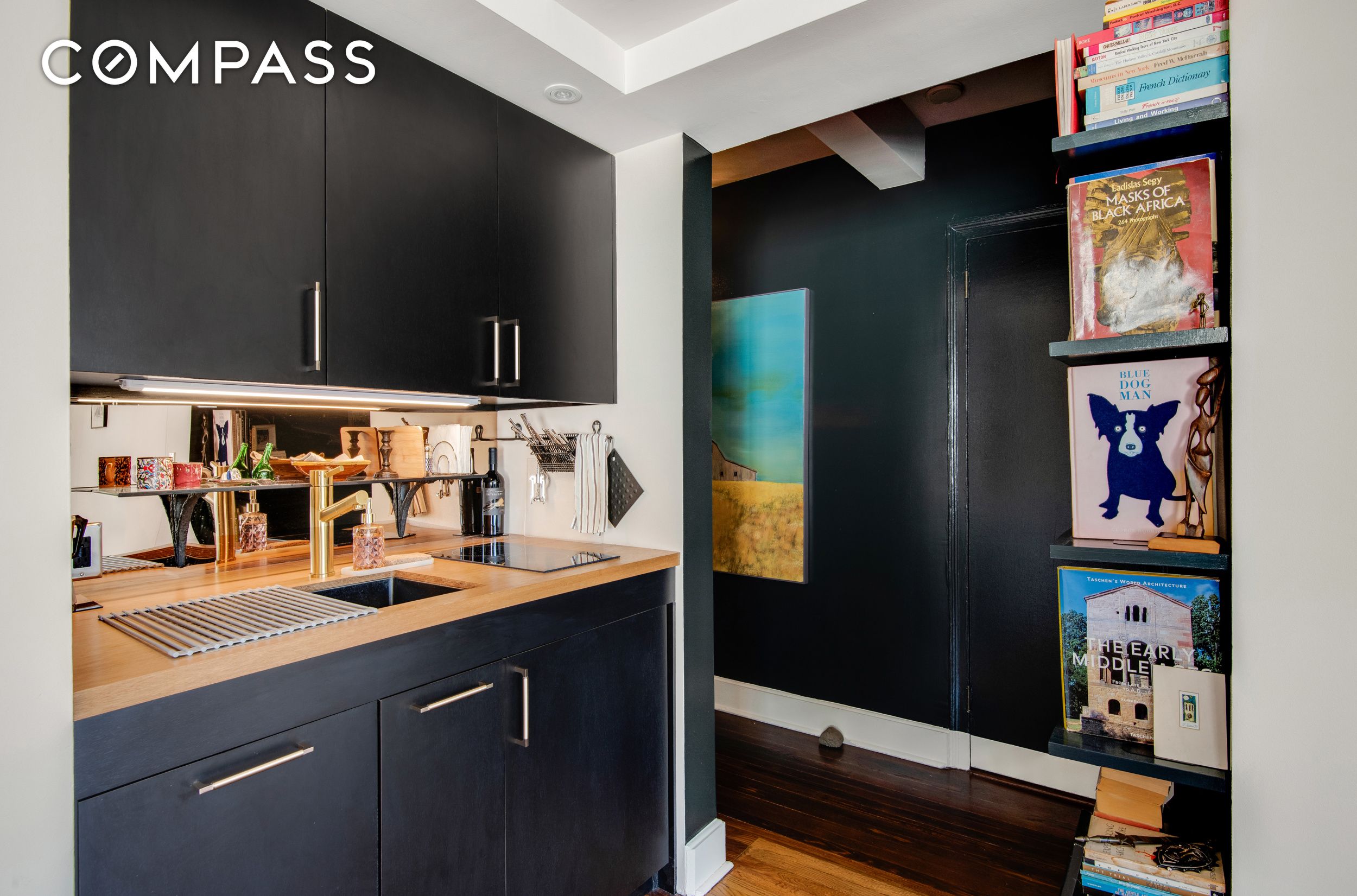 320 E 42nd Street 2510