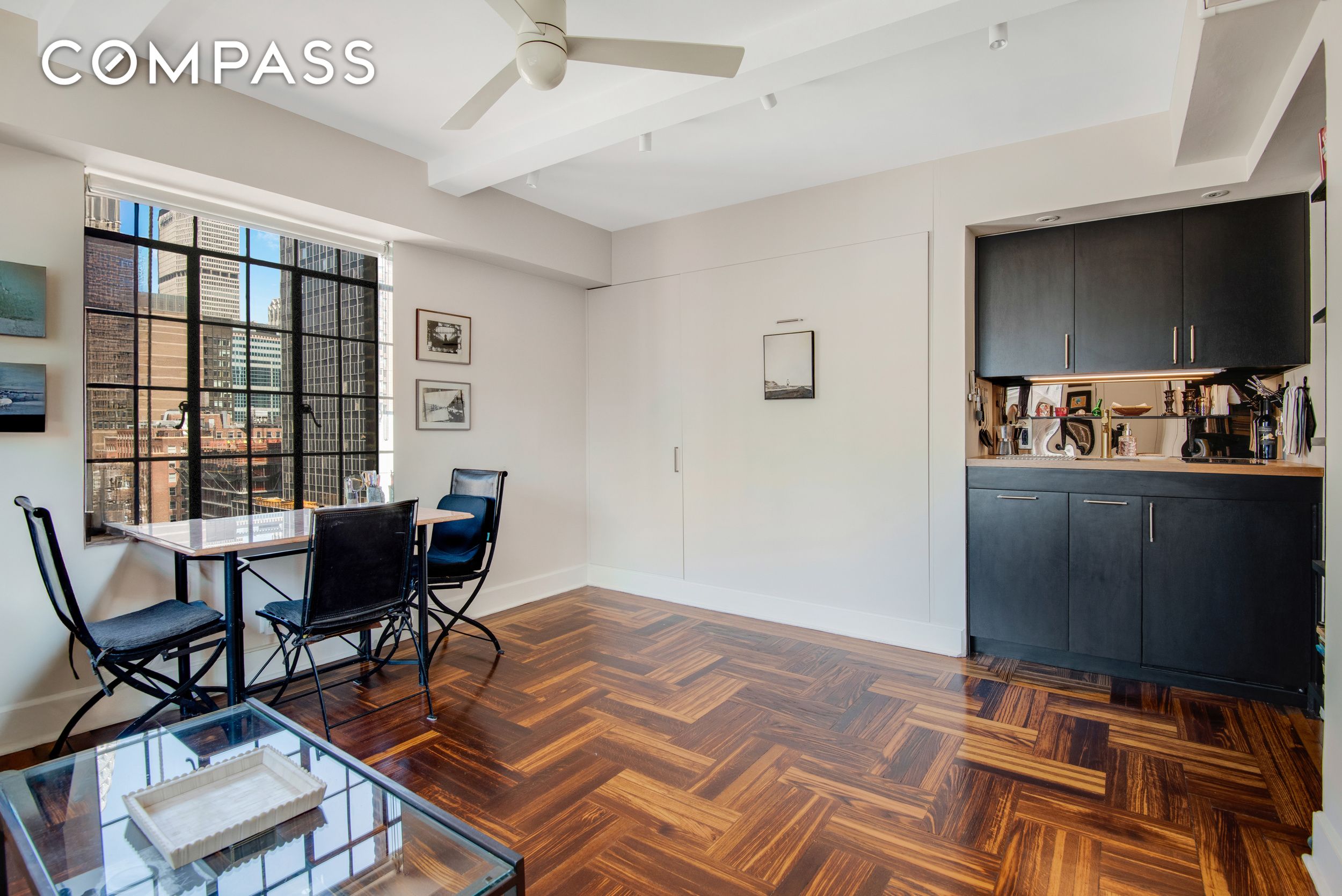 320 E 42nd Street 2510