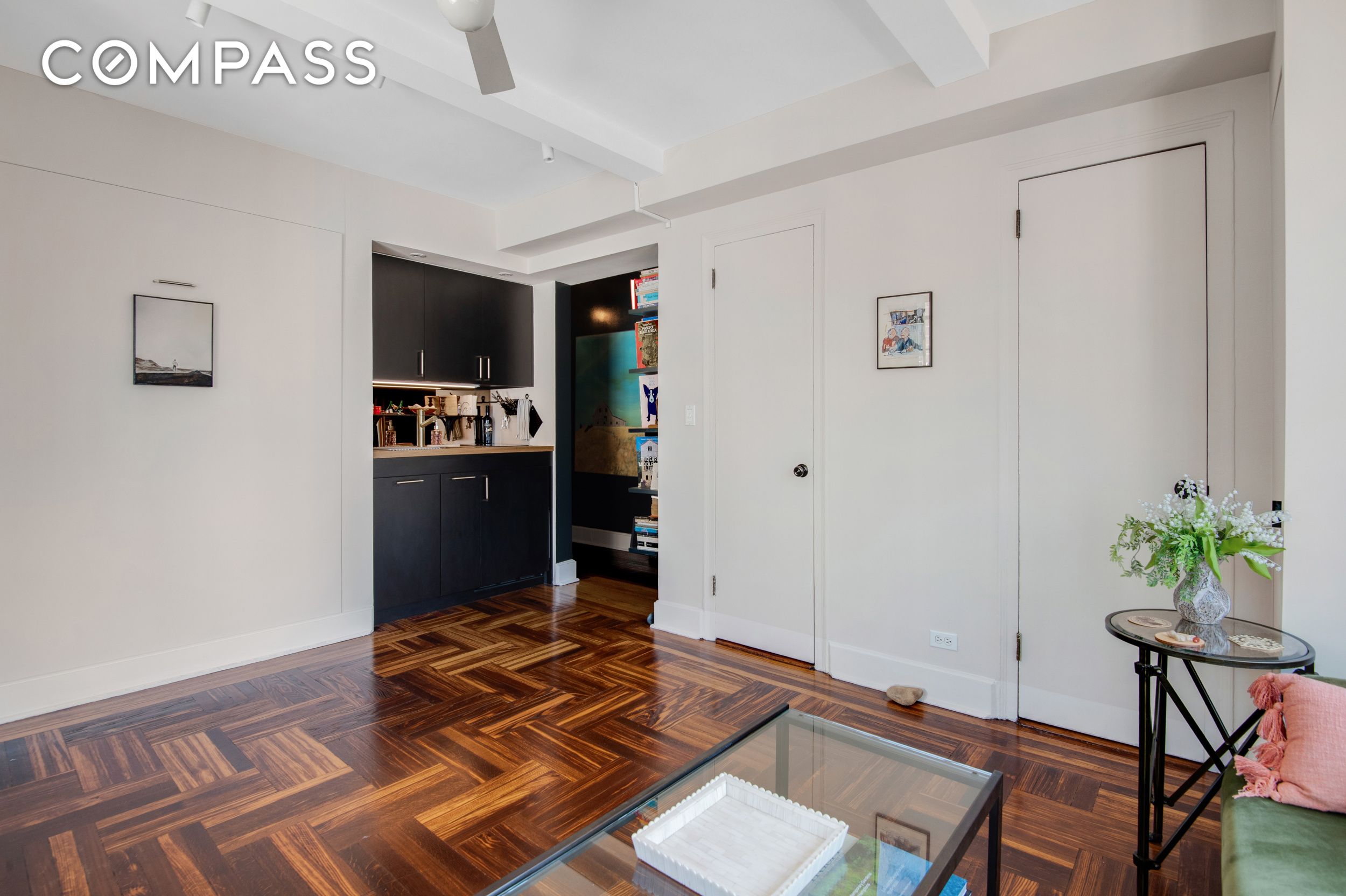 320 E 42nd Street 2510