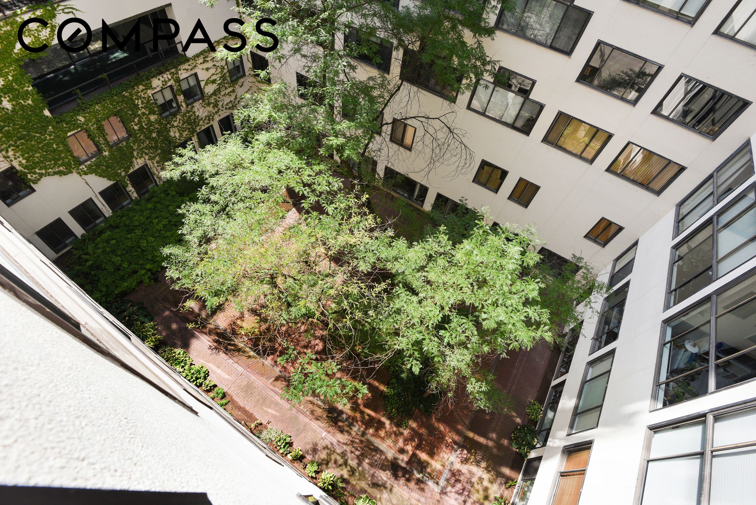77 Bleecker Street 421E