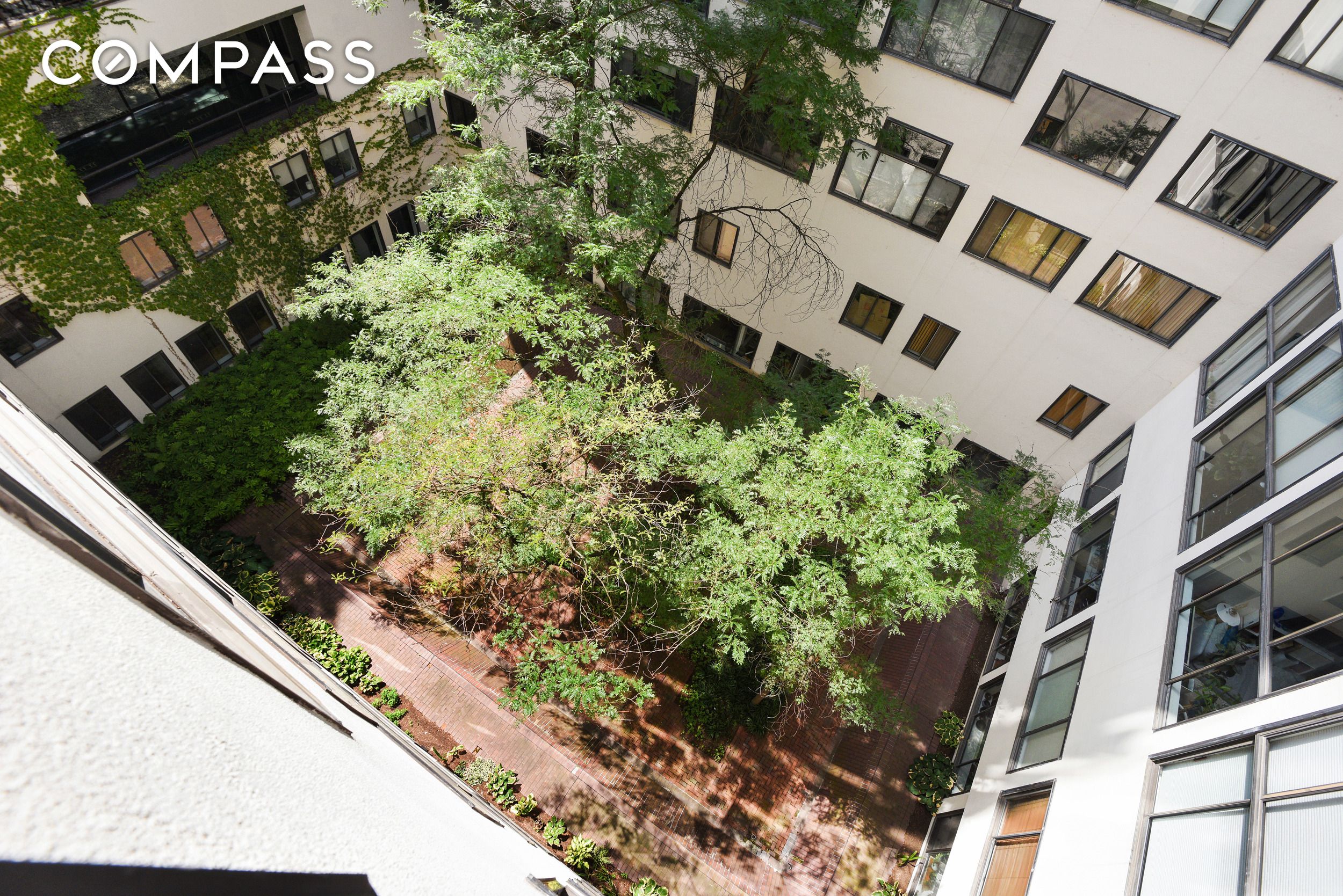 77 Bleecker Street 421E