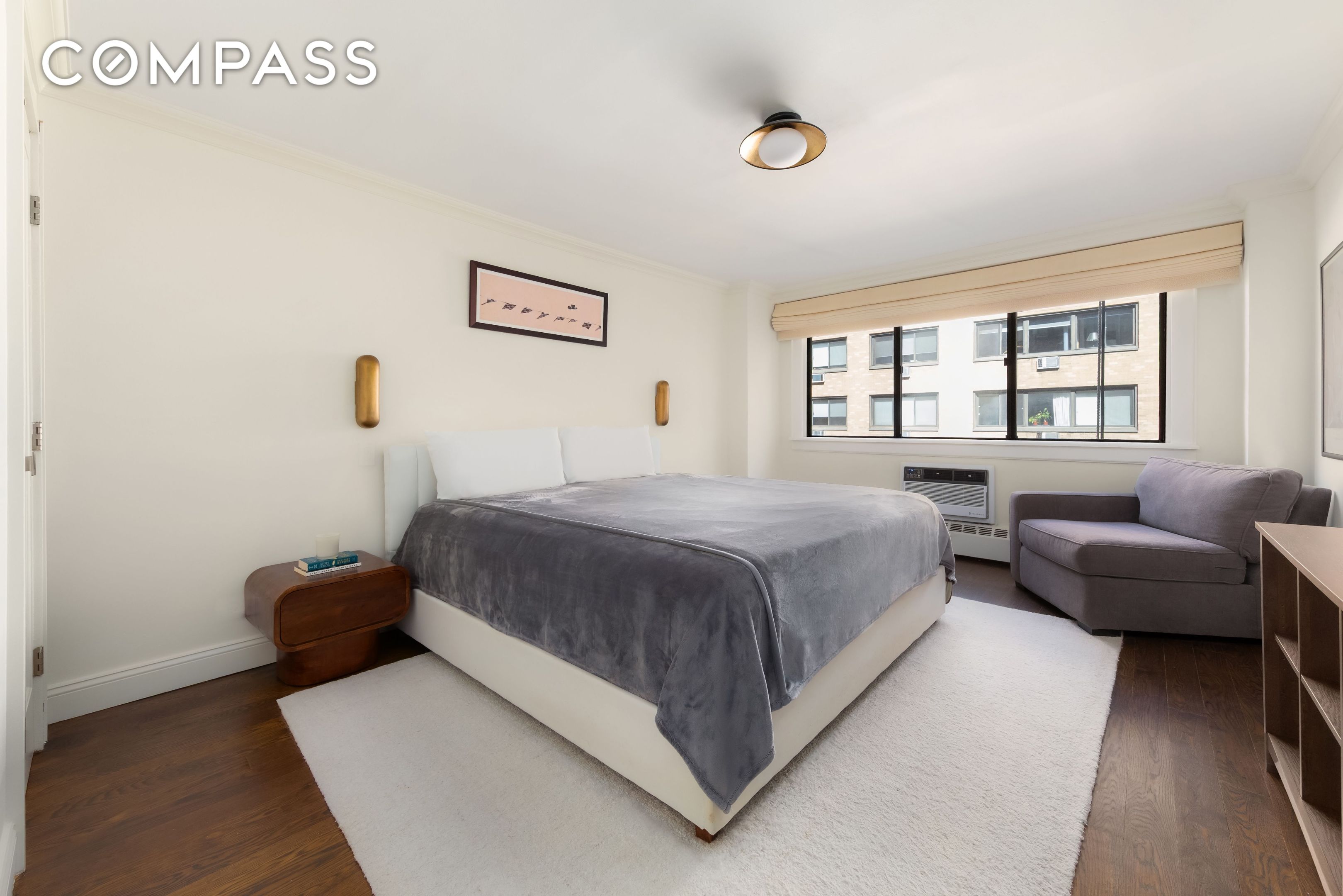 16 W 16th Street 10MNS