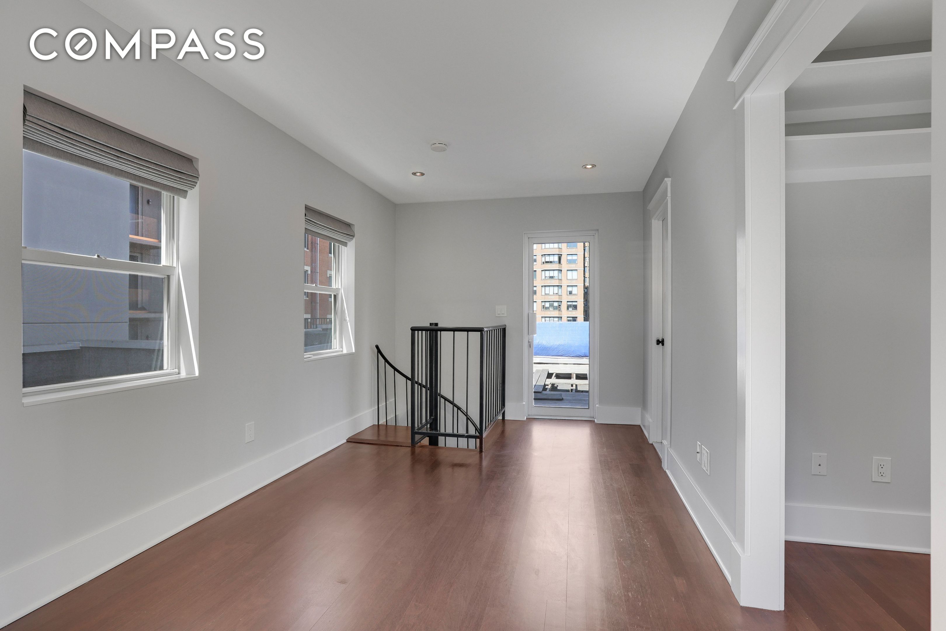 133 E 30th Street PH5B
