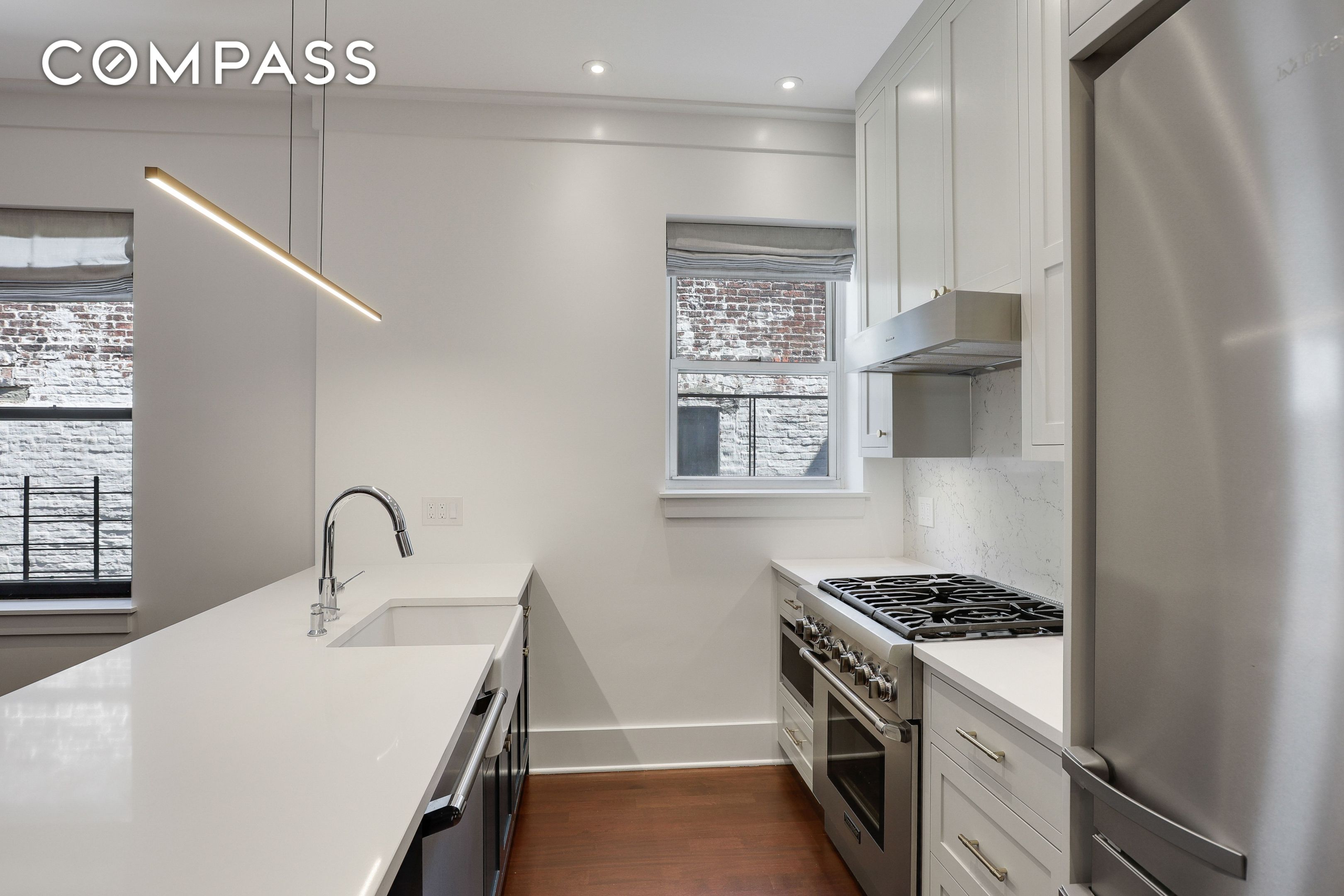 133 E 30th Street PH5B