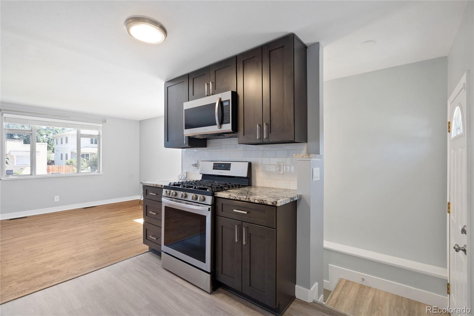 4550 W Center Avenue