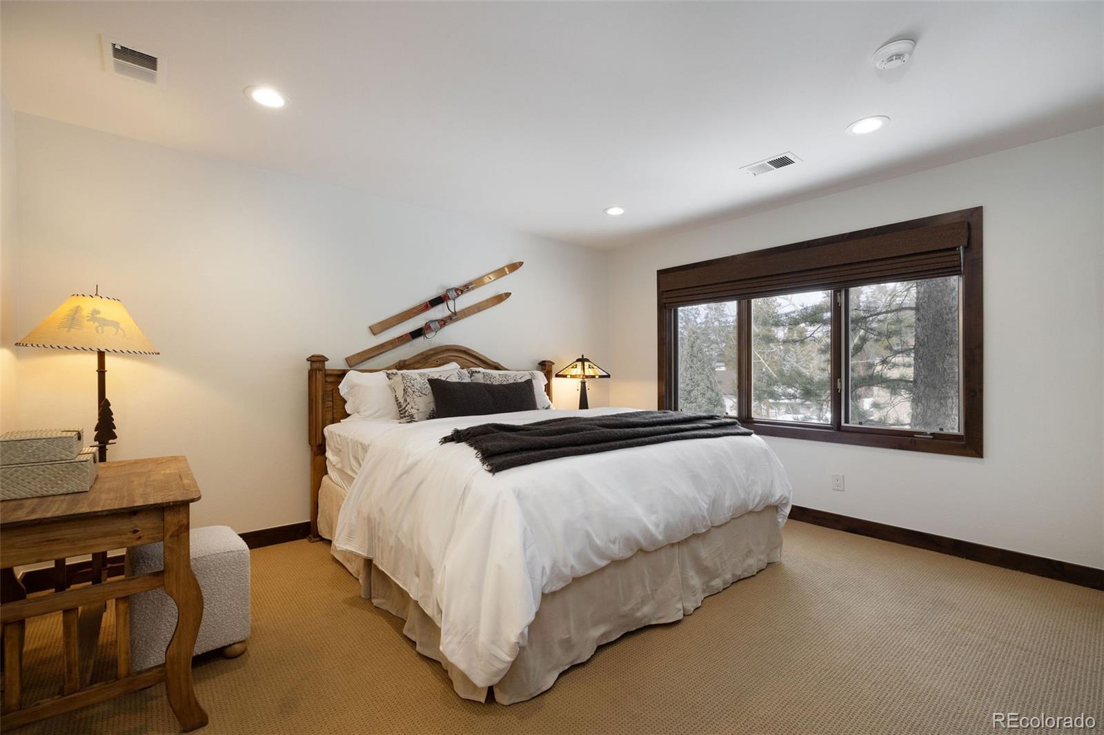 5148 Gore Circle
