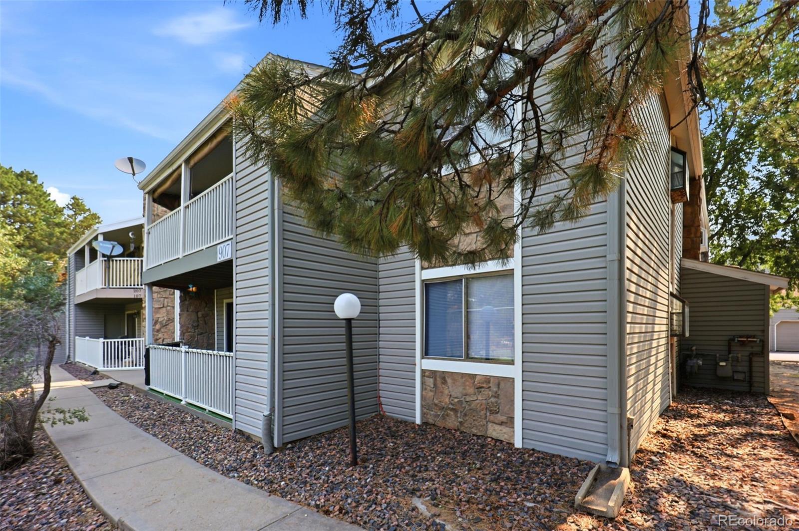 907 S Yampa Street Unit: 208