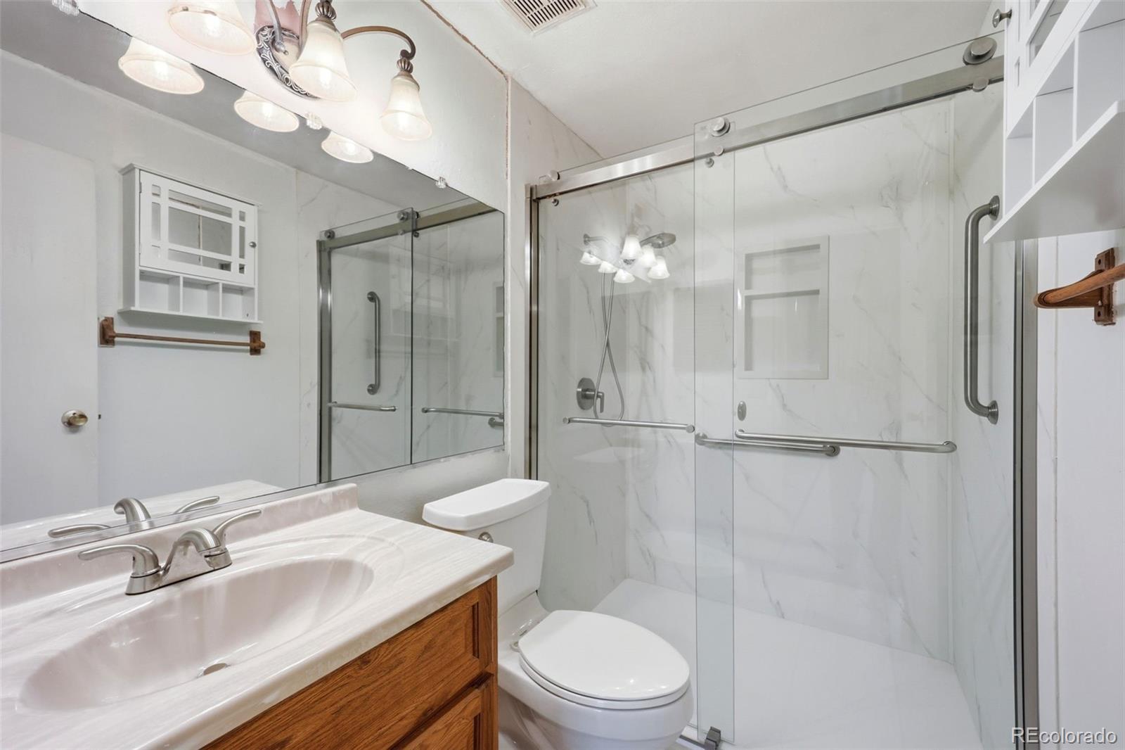 907 S Yampa Street Unit: 208
