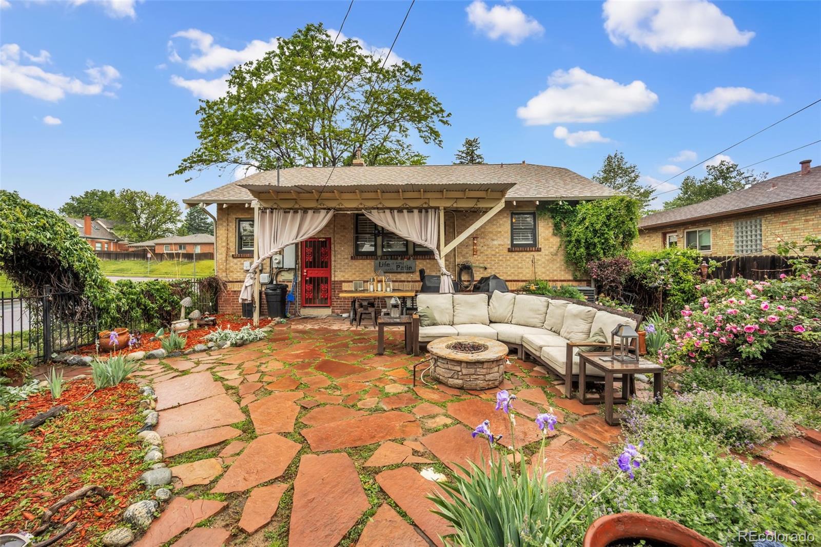 3242 Utica Street