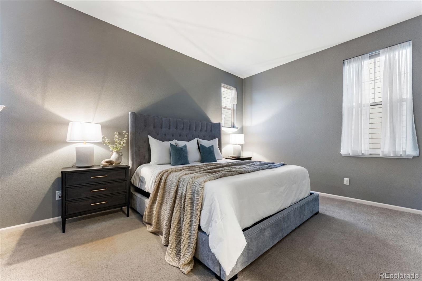 2351 Lassen Lane