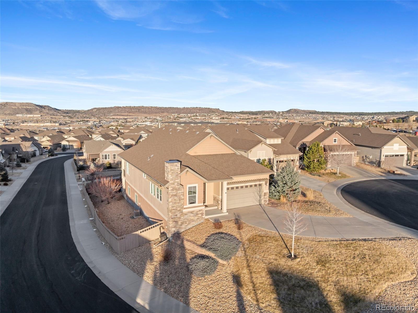 2351 Lassen Lane