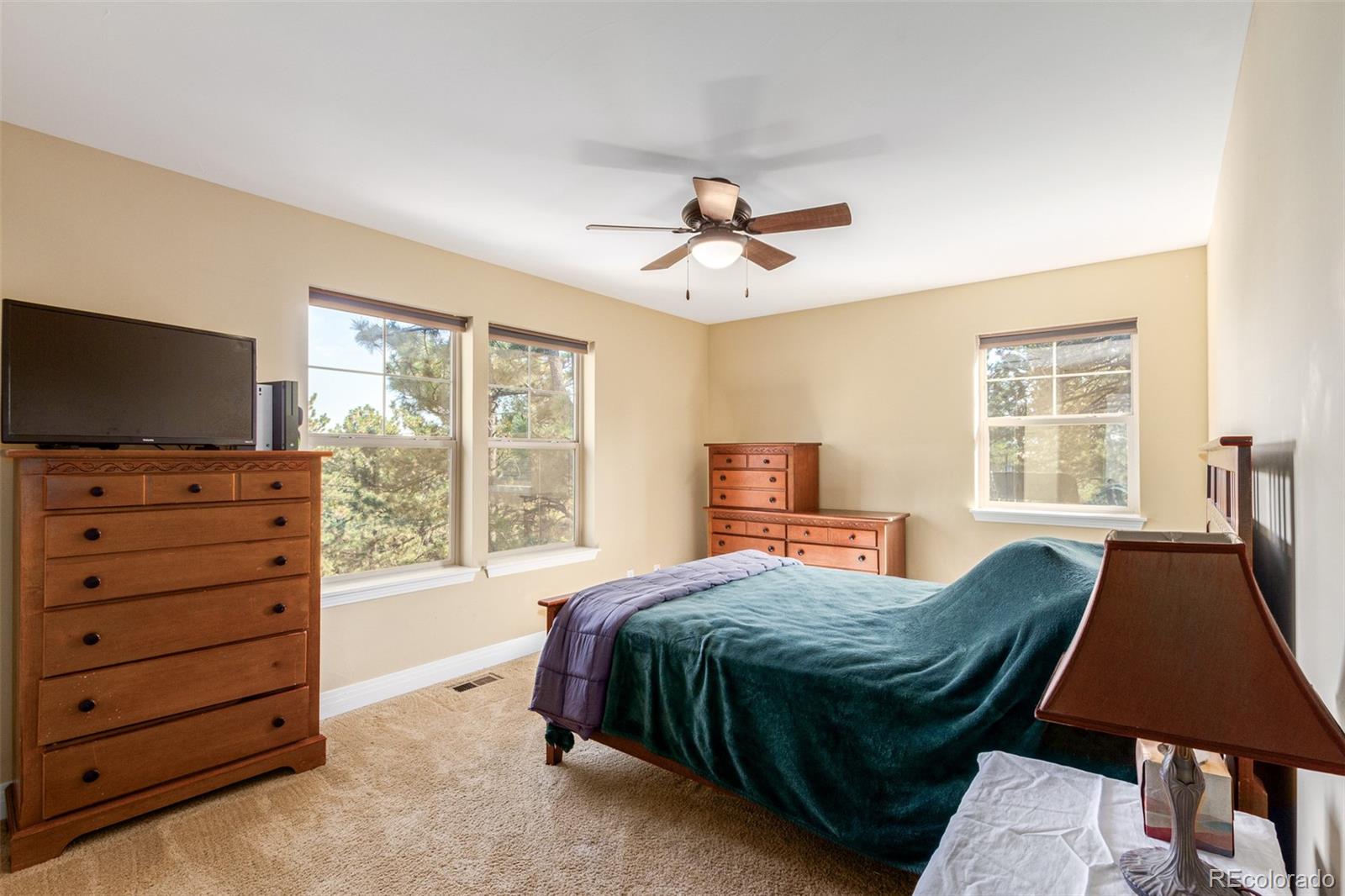 7862 Hillcrest Drive