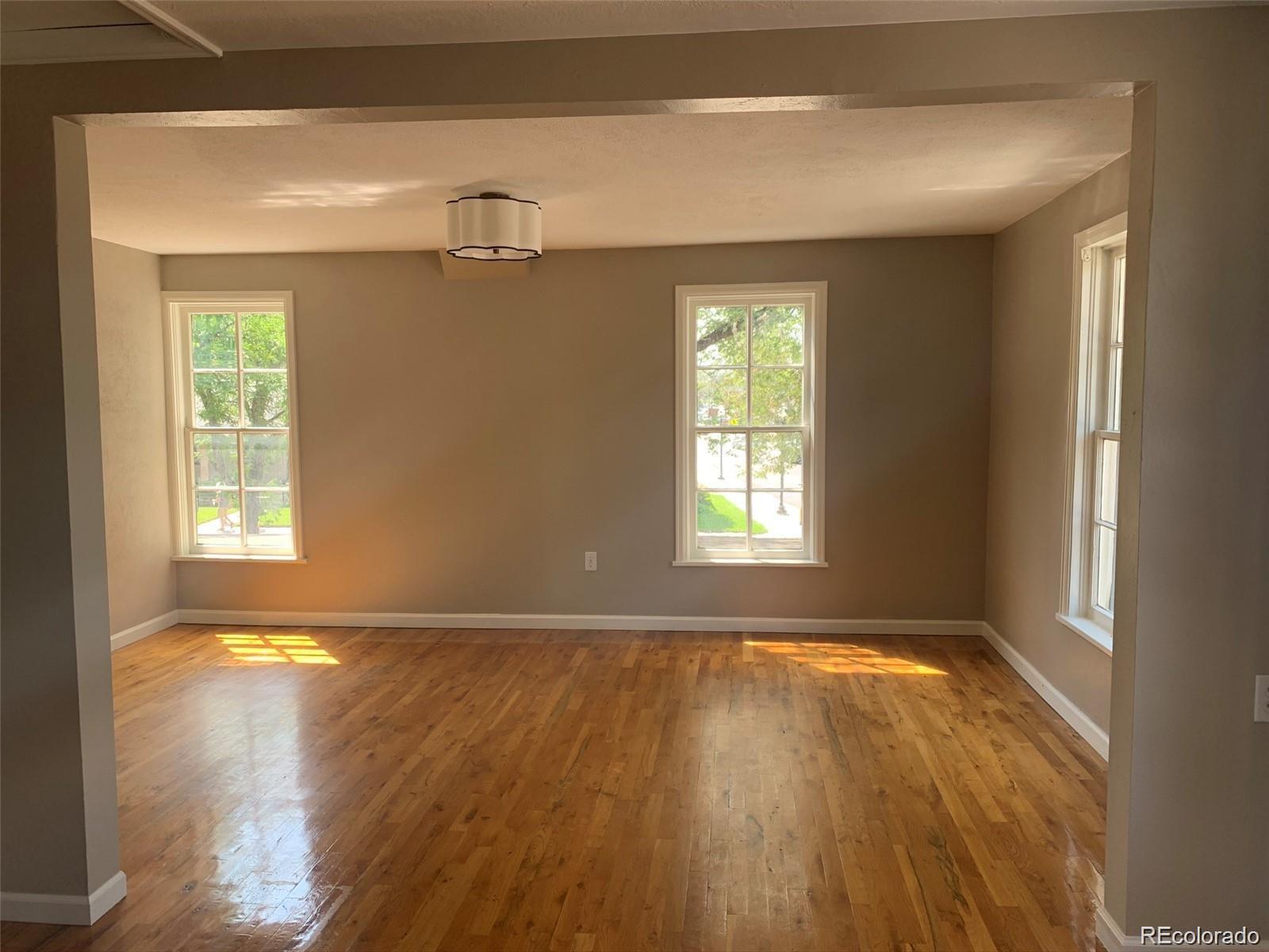 5728 S Rapp Street Unit: 5738
