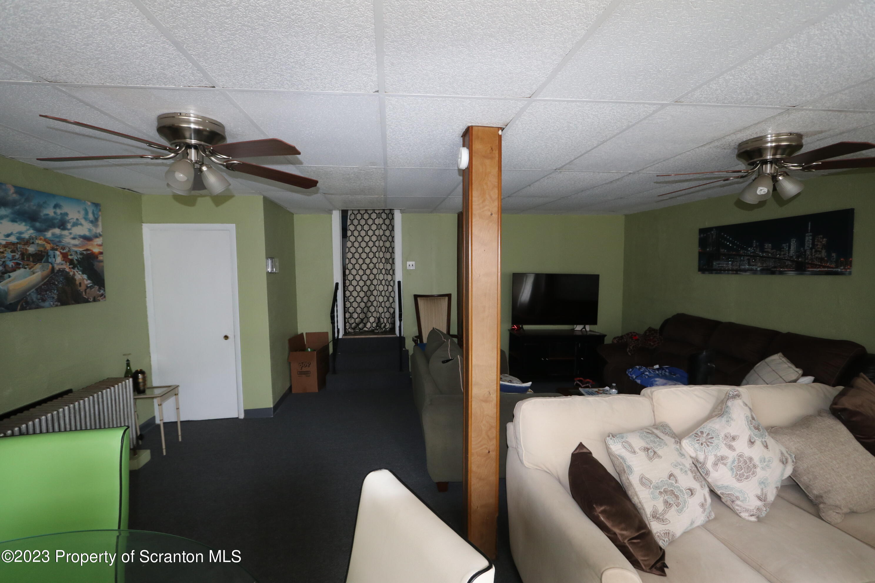 610 Moosic Street
