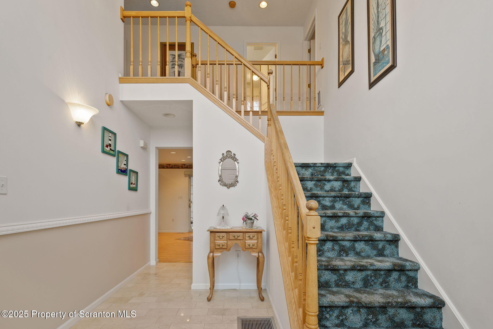 18 Oakwood Dr Drive