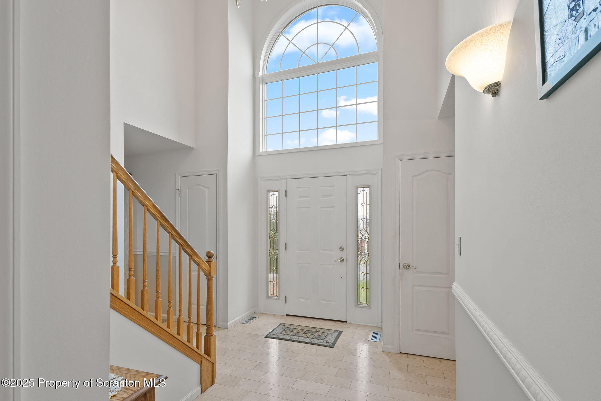 18 Oakwood Dr Drive
