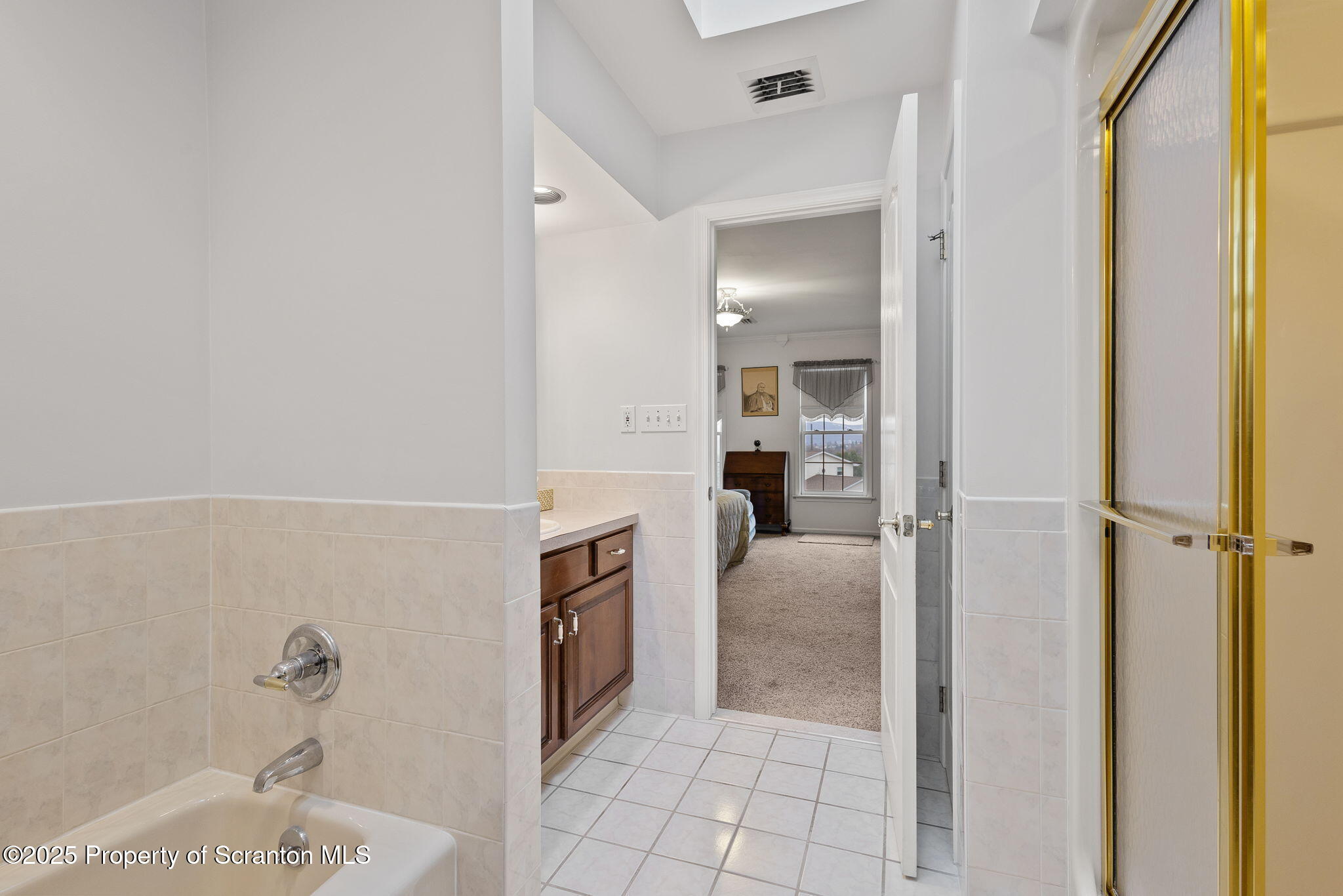 18 Oakwood Dr Drive