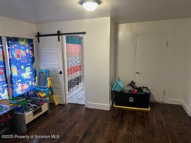 2326 Durkin Avenue Unit: L 4